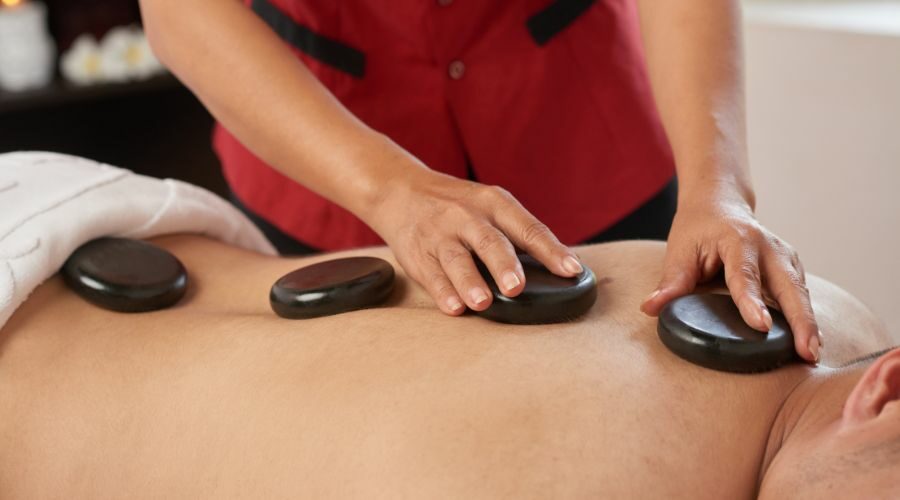 Therapeutic hot stone massage 